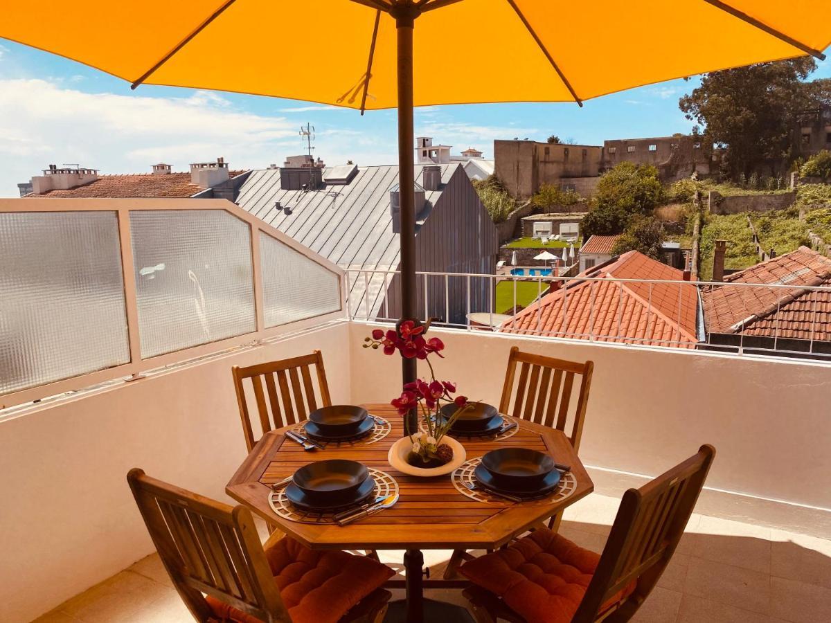 Apartamento Com Patio Na Rua Principal Da Cidade Porto Eksteriør billede